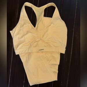 Gymshark Whitney Mesh Sports Bra & Leggings Set - Color: Pollen